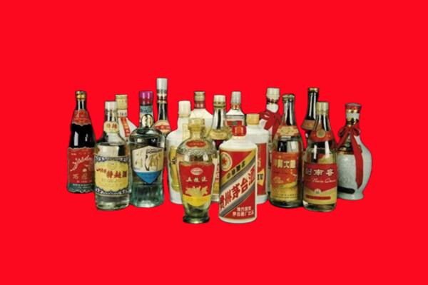 秦皇岛回收十八老酒.jpg